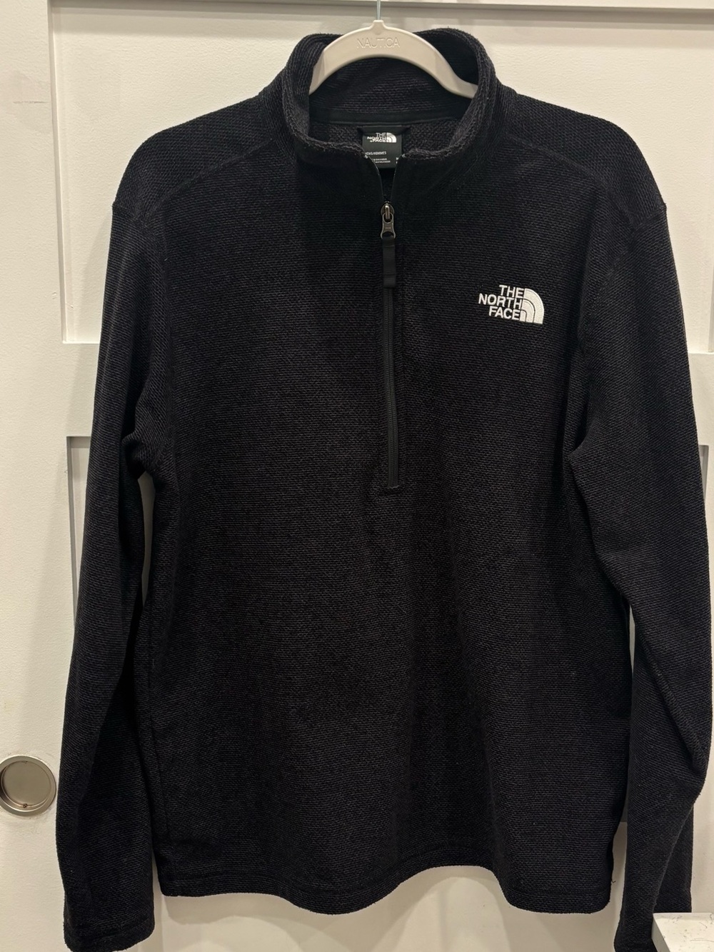 The North Face Black Men's Quarter-Zip Fleece Pullover